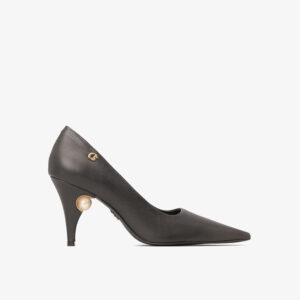 Scarpin com Detalhe em Pérola e Metal Personalizado