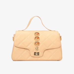 Bolsa com Matelassê e Enfeite Boho Amêndoa