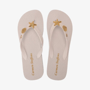 Chinelo com Enfeites