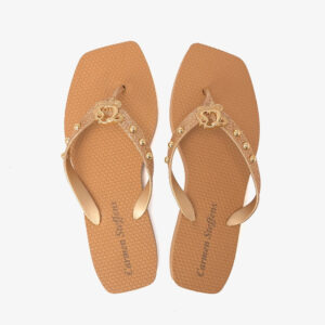 Chinelo com Metais